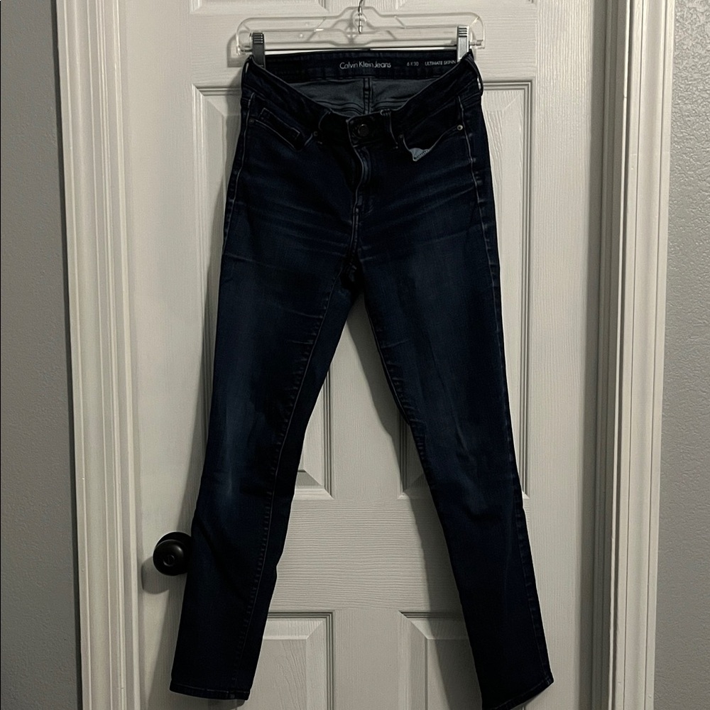 Calvin Klein Women's Midnight Blue Skinny Jeans